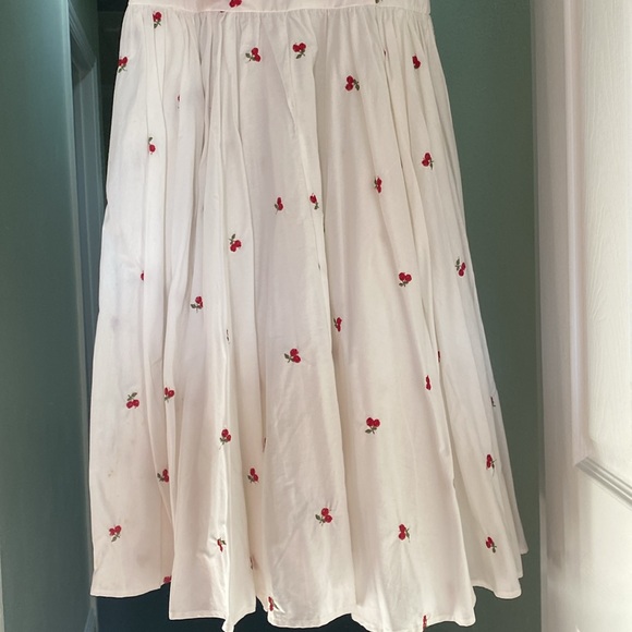 Unique Vintage Golightly Dress in cherry print - Picture 3 of 5